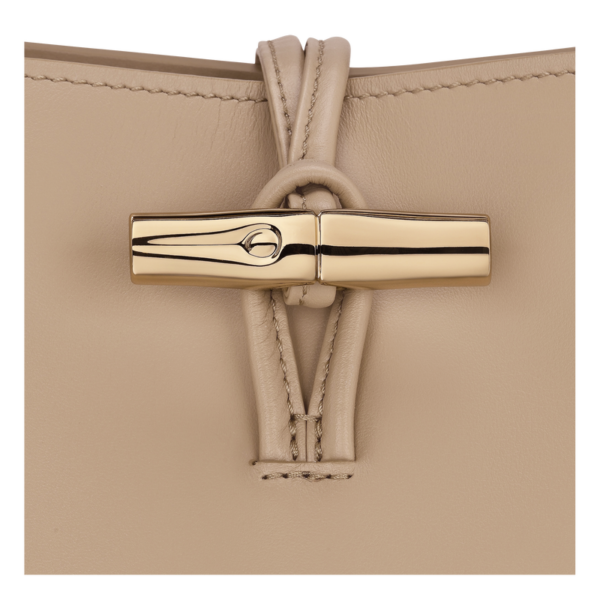 56817867-BB78-67E0-8255-7621862F9A64 Le Roseau XS Bucket bag