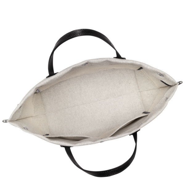 6A67C463-A6B1-F822-4FCA-7D6517792C4E Essential L Tote bag