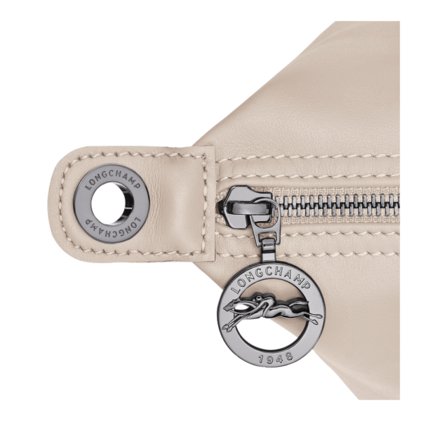 AAE13621-7D05-B82B-1ED8-BF29F7C16D31_13a27df0-63aa-4470-8ba6-f490f955cf6a Le Pliage Xtra S Handbag