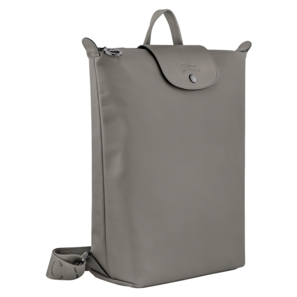 E2DA8588-CB19-510D-C36B-09D35EFCAED3_6c56d2b3-fd8f-4506-9a46-28ffa87ef9ce Le Pliage Xtra M Backpack